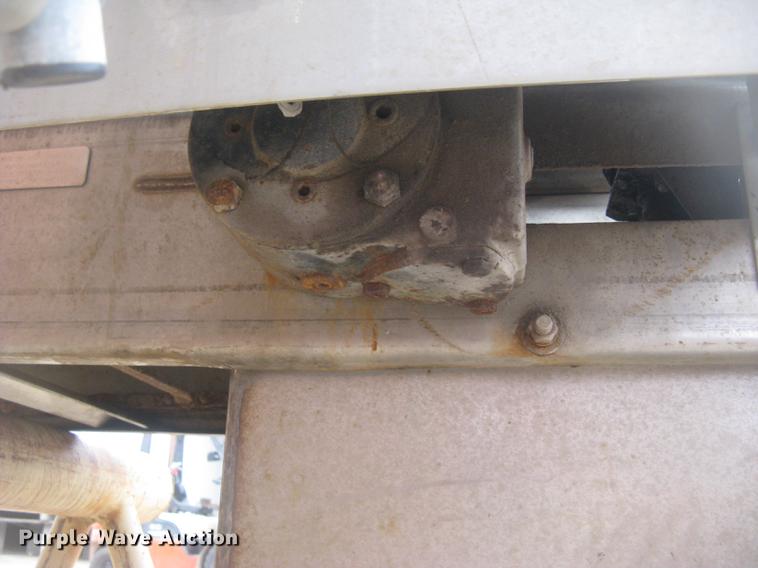 image for item DC2467 Monroe stainless steel spreader