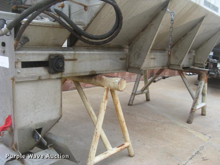 image for item DC2467 Monroe stainless steel spreader