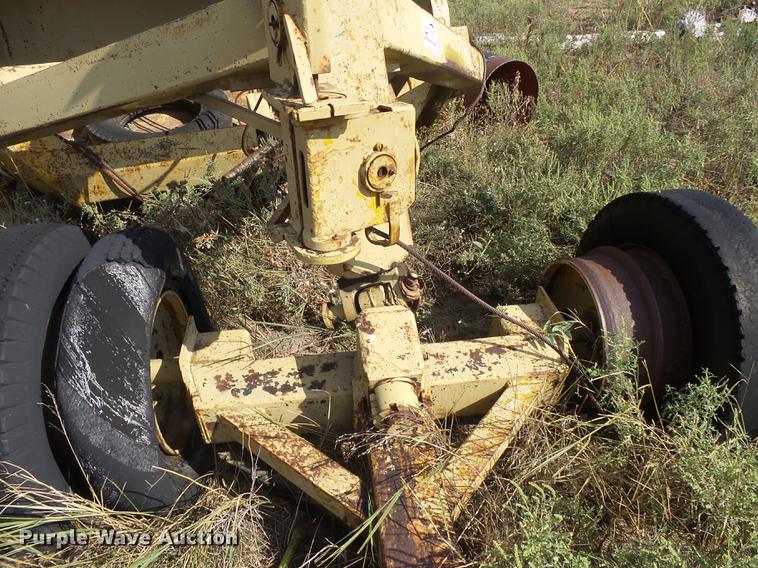 image for item DC3810 Carry All G scraper