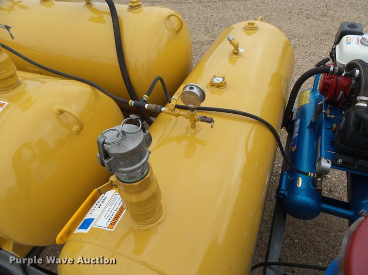 image for item DC3822 2008 Sage Oil Vac 10123 tank trailer