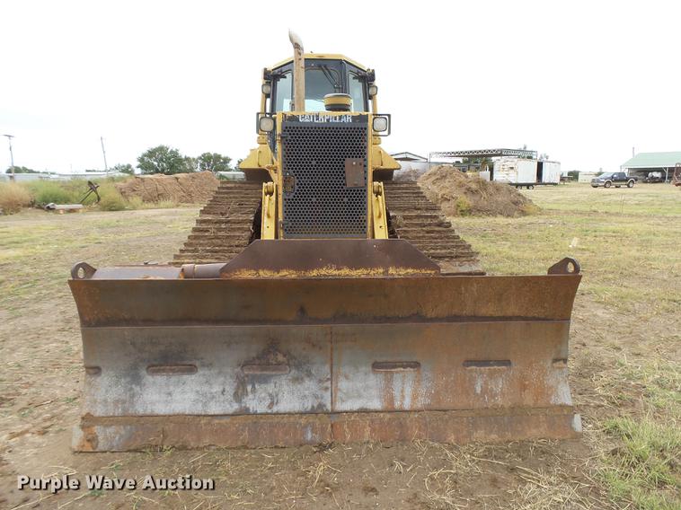 image for item DC3823 1998 Caterpillar D6M LGP dozer