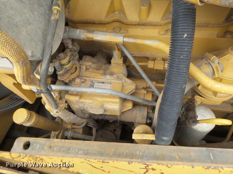 image for item DC3823 1998 Caterpillar D6M LGP dozer