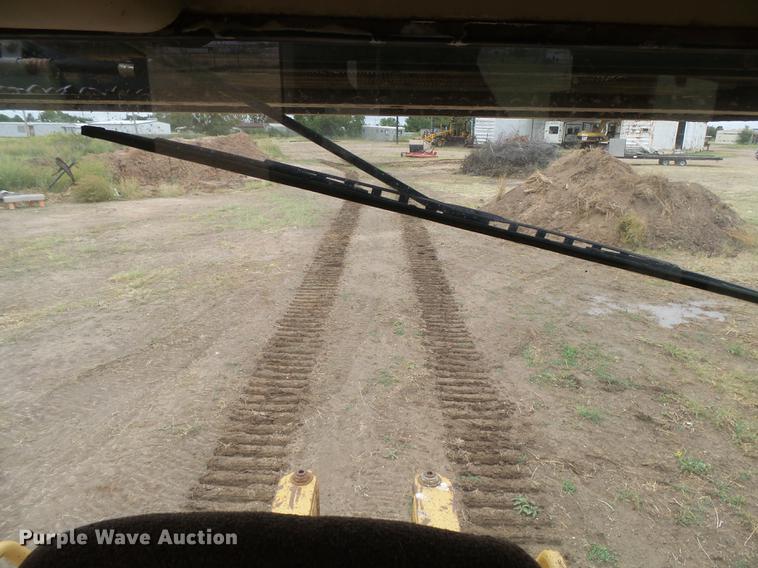 image for item DC3823 1998 Caterpillar D6M LGP dozer