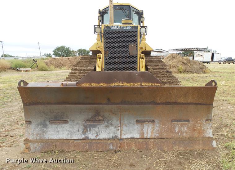 image for item DC3823 1998 Caterpillar D6M LGP dozer