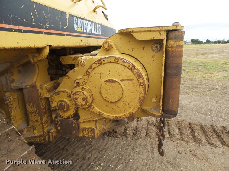 image for item DC3823 1998 Caterpillar D6M LGP dozer
