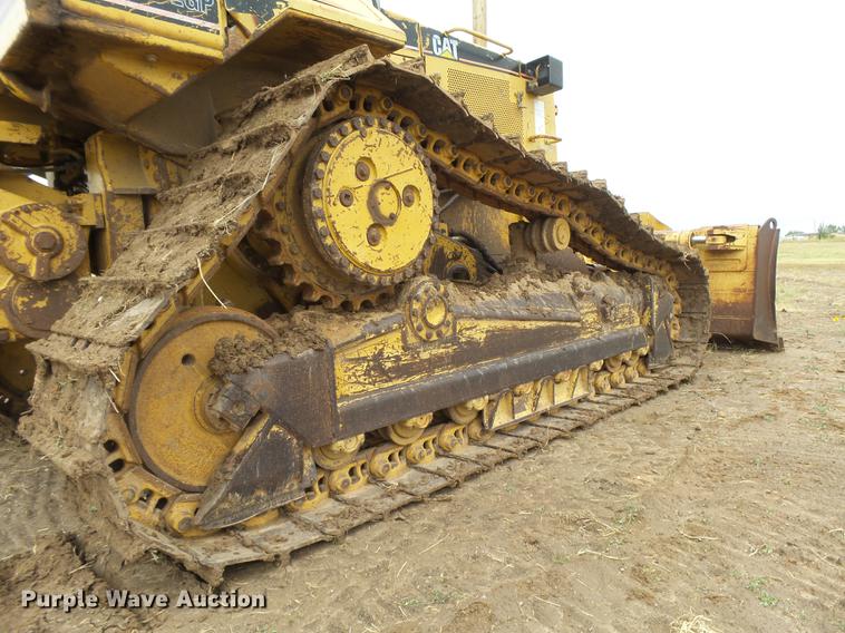 image for item DC3823 1998 Caterpillar D6M LGP dozer