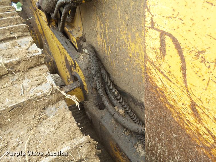 image for item DC3823 1998 Caterpillar D6M LGP dozer