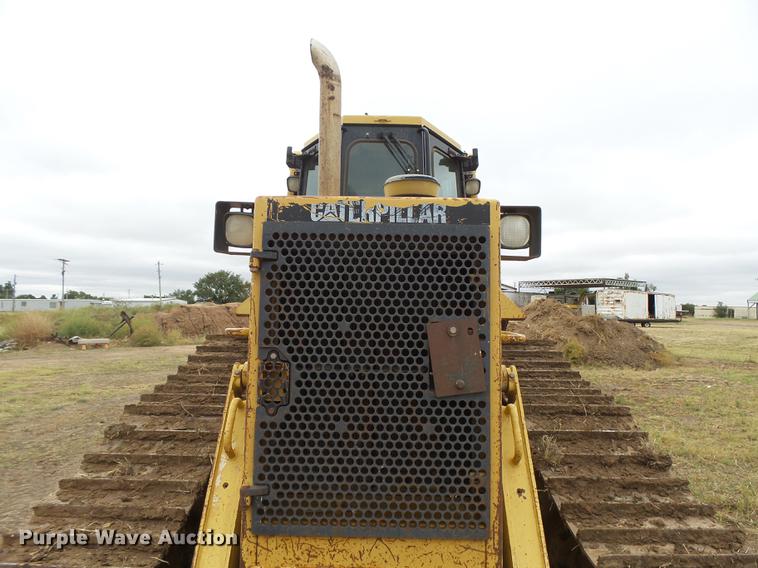 image for item DC3823 1998 Caterpillar D6M LGP dozer
