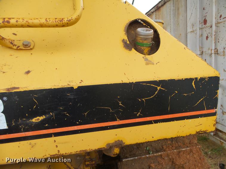 image for item DC3823 1998 Caterpillar D6M LGP dozer