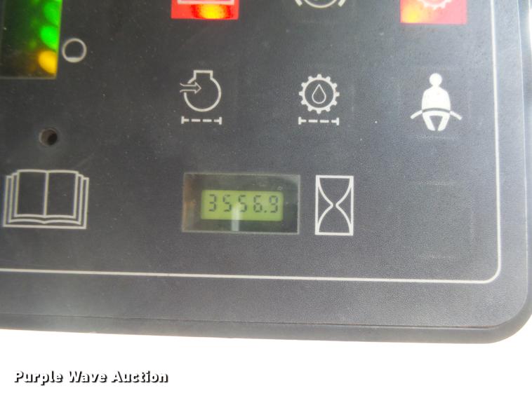 image for item DC3826 2003 Case 95XT skid steer