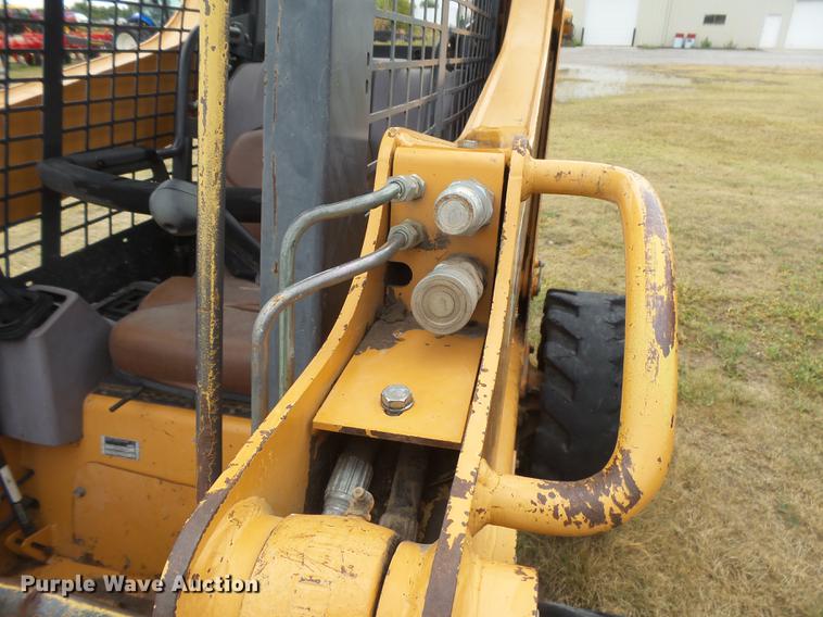 image for item DC3826 2003 Case 95XT skid steer