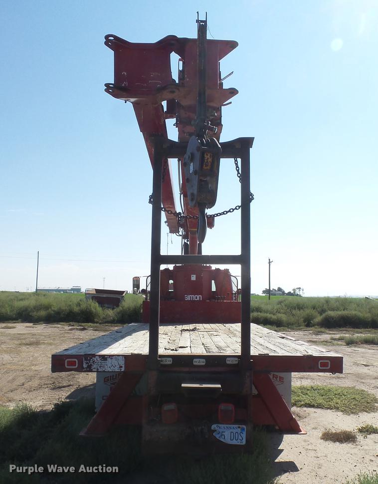 image for item DC3854 1997 International 4700 crane truck