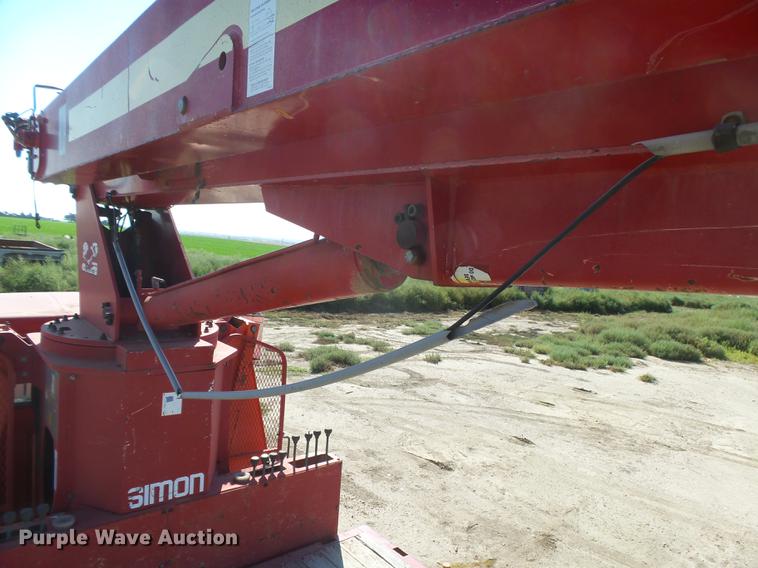 image for item DC3854 1997 International 4700 crane truck