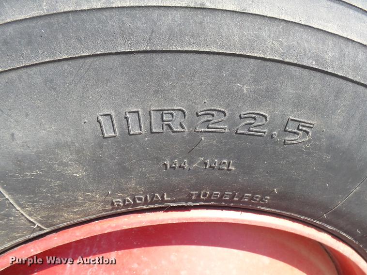 image for item DC3854 1997 International 4700 crane truck