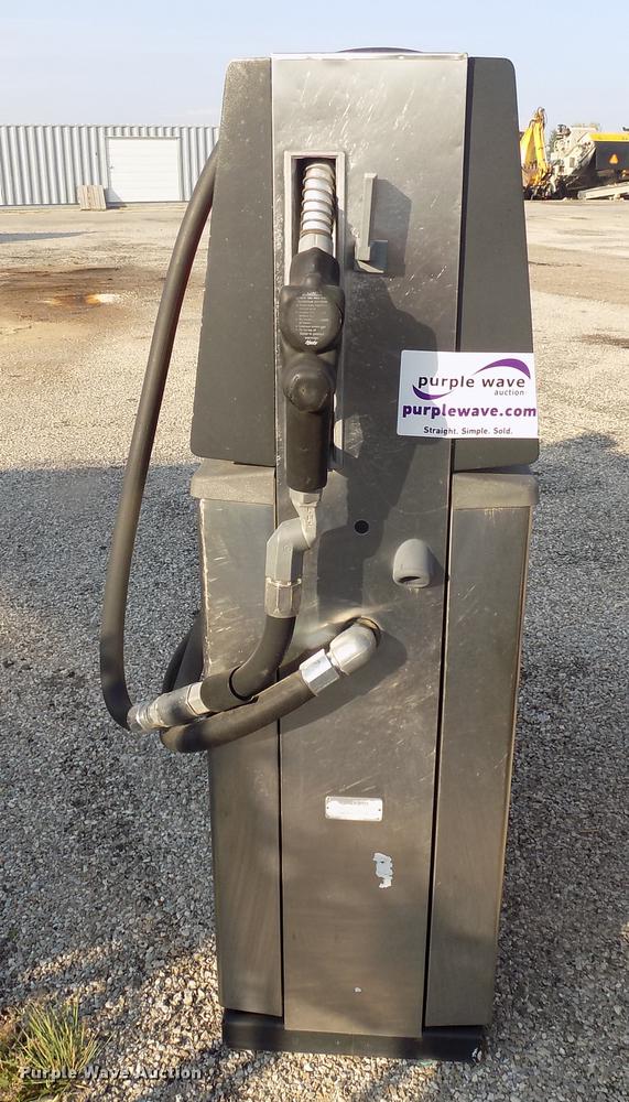 image for item DC4796 (2) fuel pumps