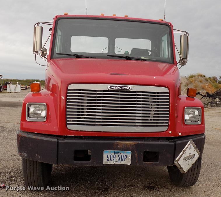 image for item DC4833 1998 Freightliner FL70 truck cab and chassis