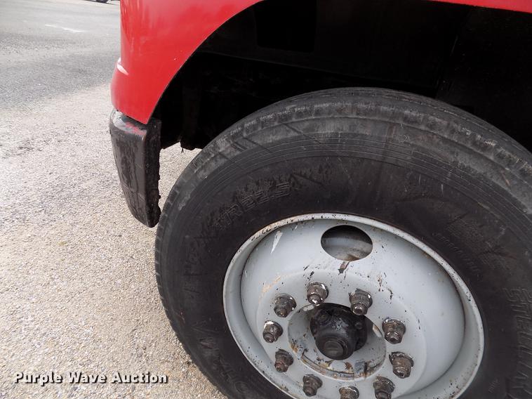 image for item DC4833 1998 Freightliner FL70 truck cab and chassis