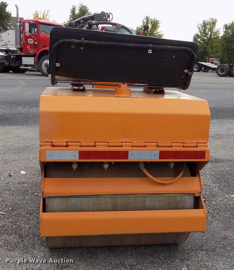 image for item DC4834 LeeBoy 300 double drum roller