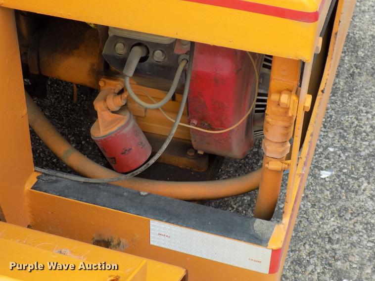 image for item DC4834 LeeBoy 300 double drum roller