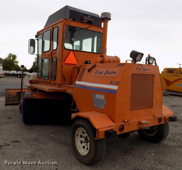 image for item DC4835 Broce Broom RJ300 broom