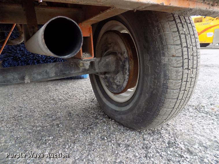 image for item DC4835 Broce Broom RJ300 broom