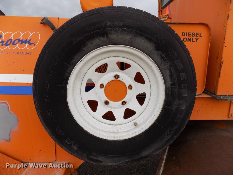 image for item DC4835 Broce Broom RJ300 broom