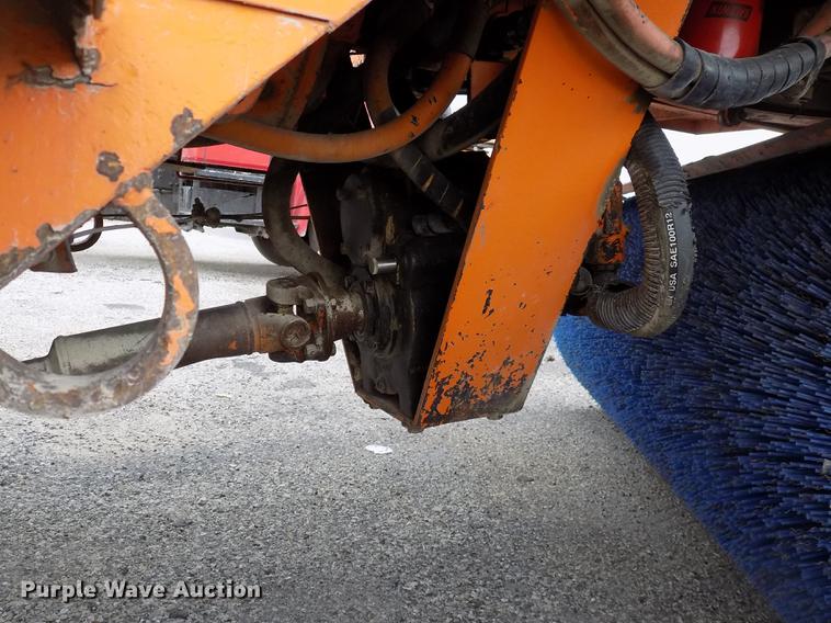 image for item DC4835 Broce Broom RJ300 broom