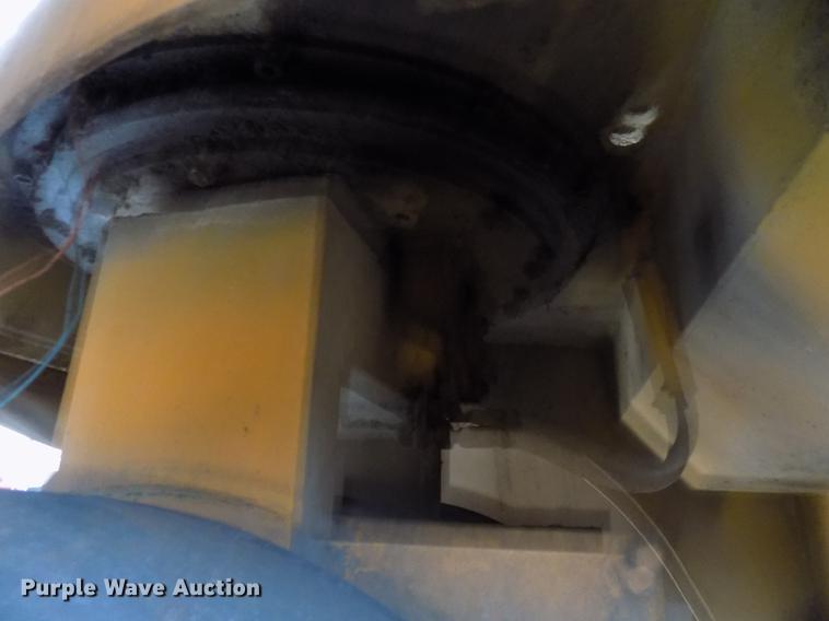 image for item DC4840 Michigan KW-140 pneumatic roller