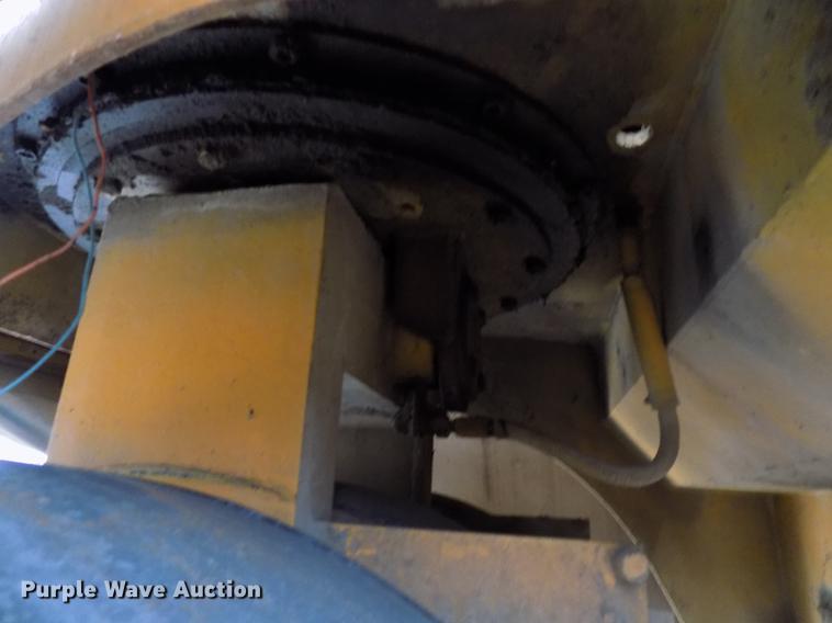 image for item DC4840 Michigan KW-140 pneumatic roller