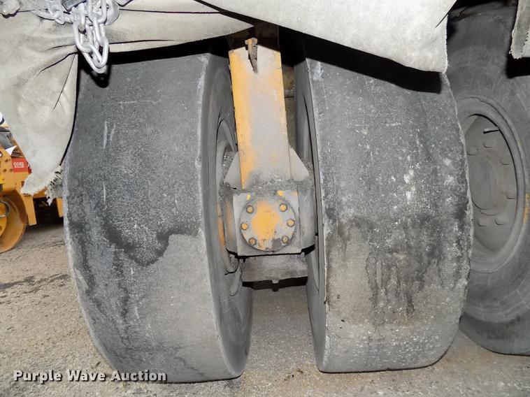 image for item DC4840 Michigan KW-140 pneumatic roller