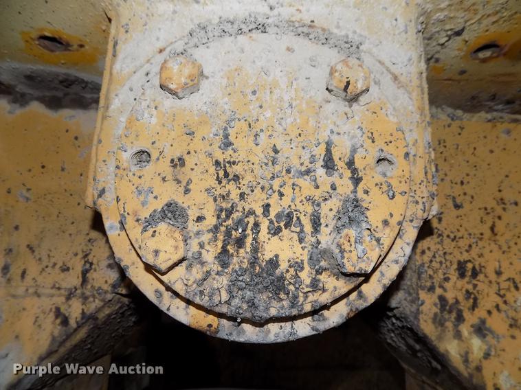 image for item DC4841 Michigan RW140 pneumatic roller