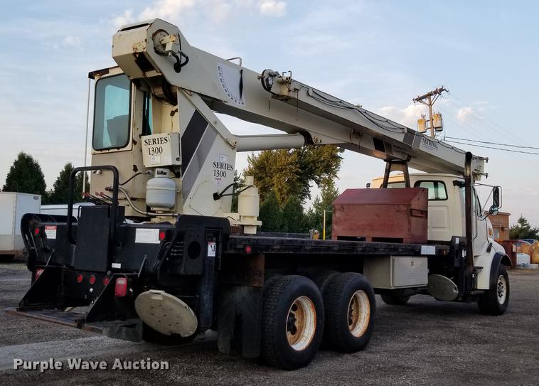 image for item DC4842 2001 Sterling L9500 crane truck
