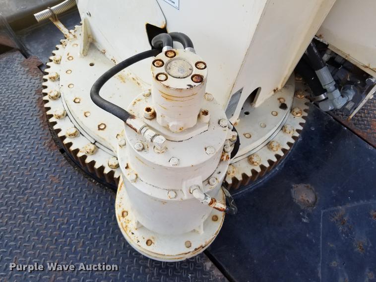 image for item DC4842 2001 Sterling L9500 crane truck