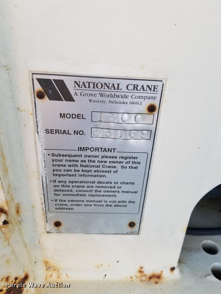 image for item DC4842 2001 Sterling L9500 crane truck