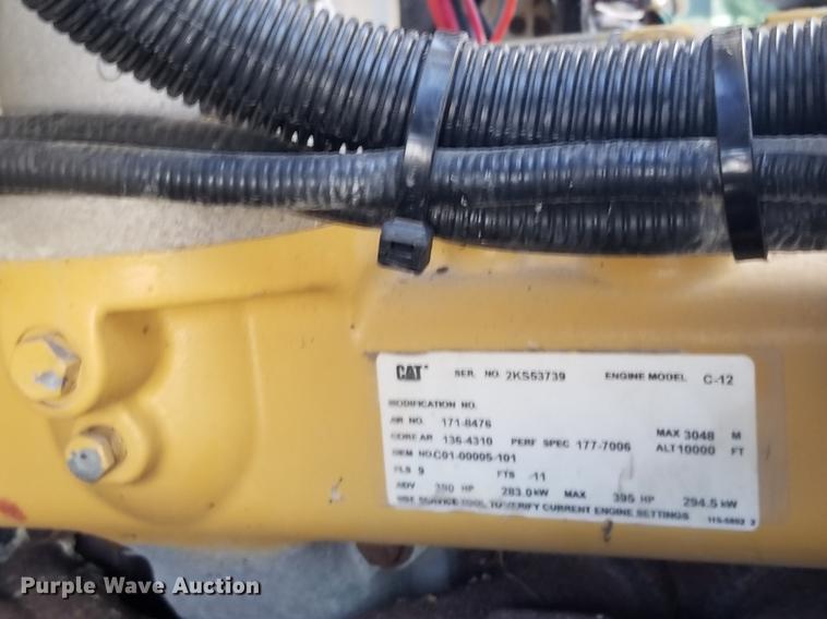 image for item DC4842 2001 Sterling L9500 crane truck