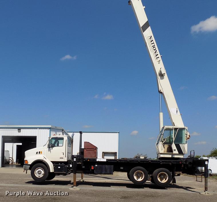 image for item DC4842 2001 Sterling L9500 crane truck