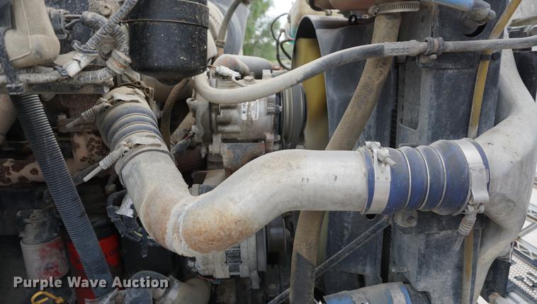 image for item DC5268 2001 Sterling L7500 dump truck