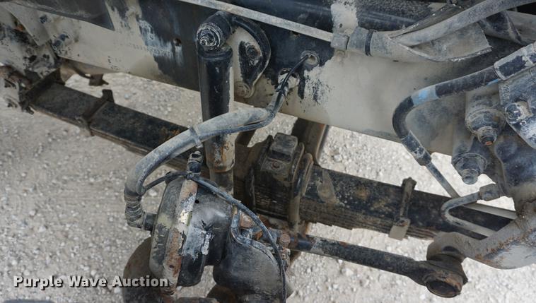 image for item DC5268 2001 Sterling L7500 dump truck