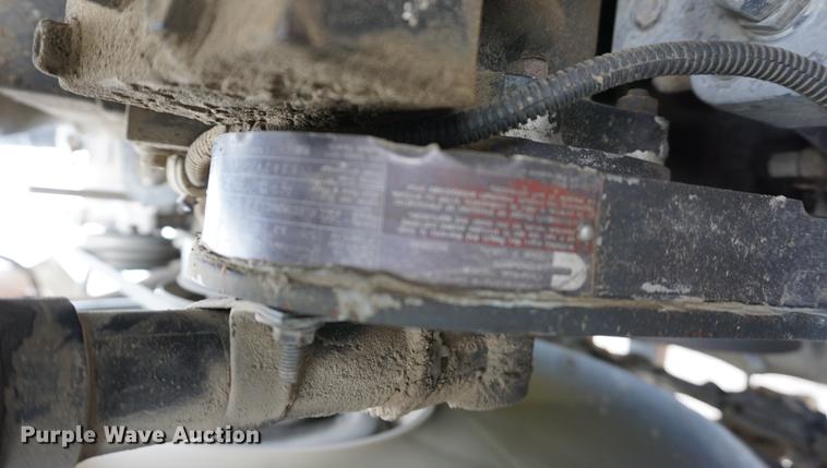 image for item DC5268 2001 Sterling L7500 dump truck