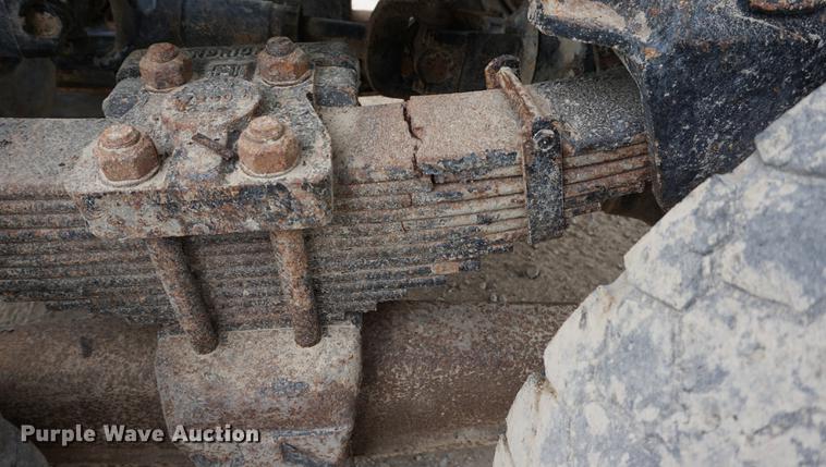 image for item DC5268 2001 Sterling L7500 dump truck