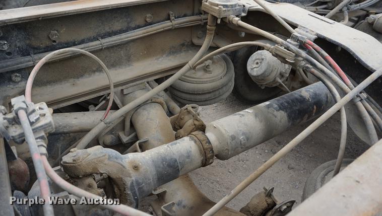 image for item DC5269 2000 Mack RD688S dump truck