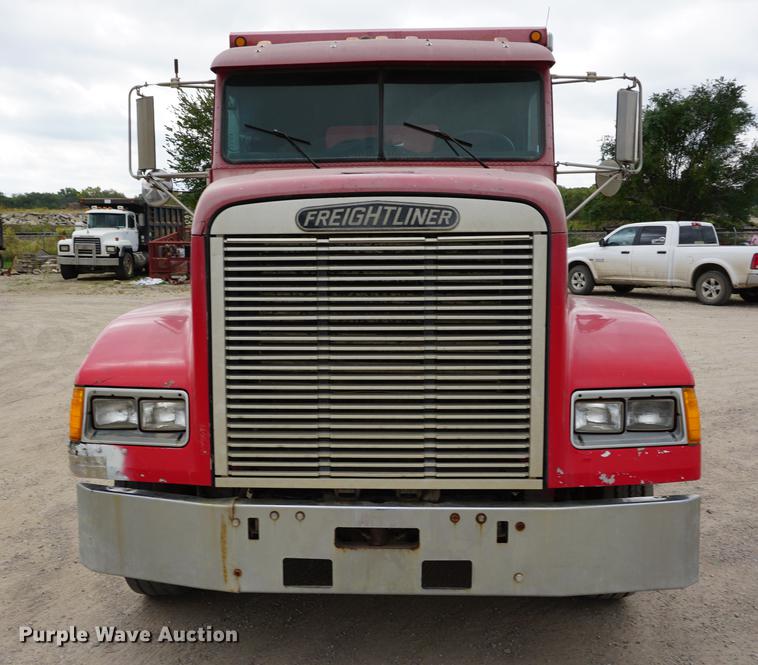 image for item DC5270 1994 Freightliner FLD dump truck