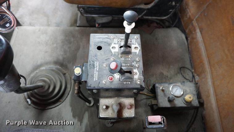 image for item DC5270 1994 Freightliner FLD dump truck