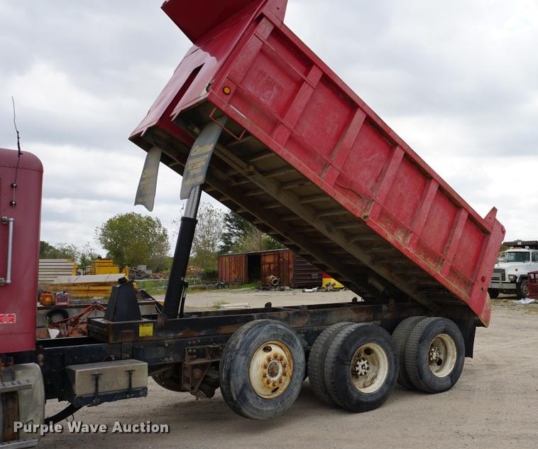 image for item DC5270 1994 Freightliner FLD dump truck