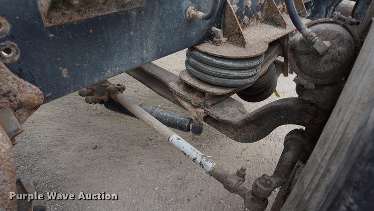 image for item DC5270 1994 Freightliner FLD dump truck