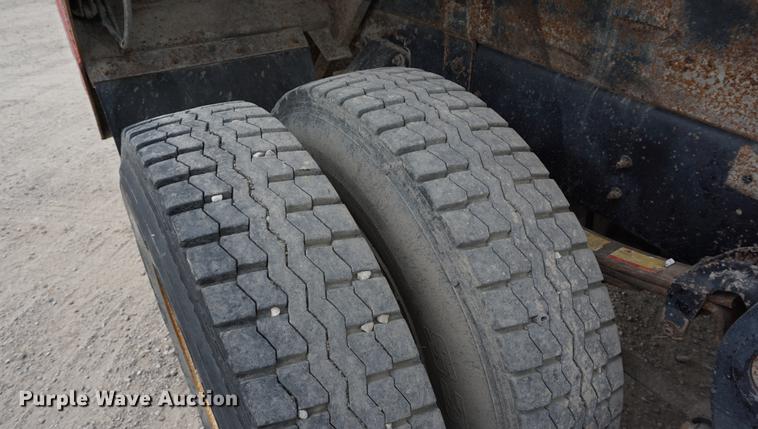 image for item DC5270 1994 Freightliner FLD dump truck