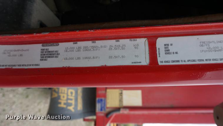 image for item DC5270 1994 Freightliner FLD dump truck