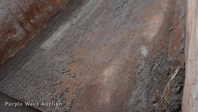 image for item DC5270 1994 Freightliner FLD dump truck