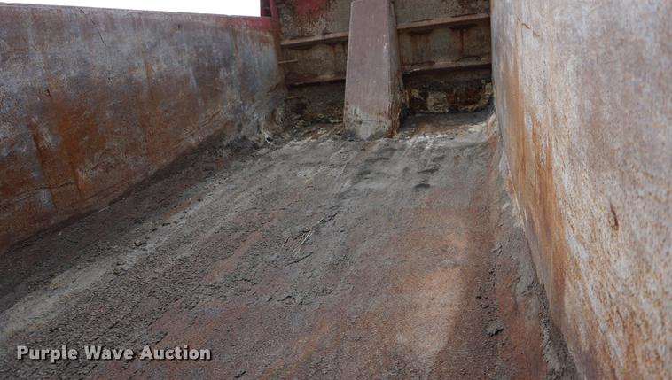 image for item DC5270 1994 Freightliner FLD dump truck