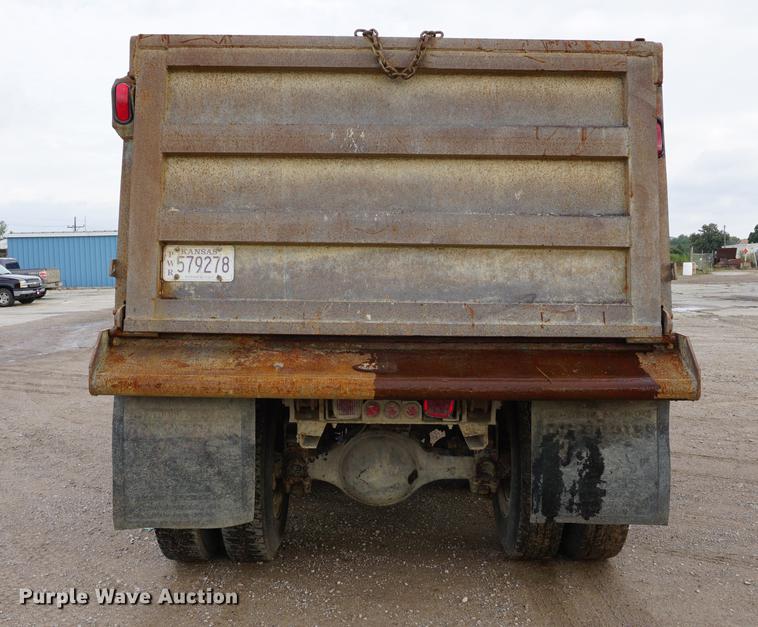 image for item DC5271 2001 Sterling L9500 dump truck